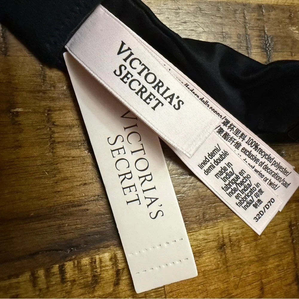 Victoria's Secret Classic Lightly Lined Demi Black Bra Mul Sizes. NWT